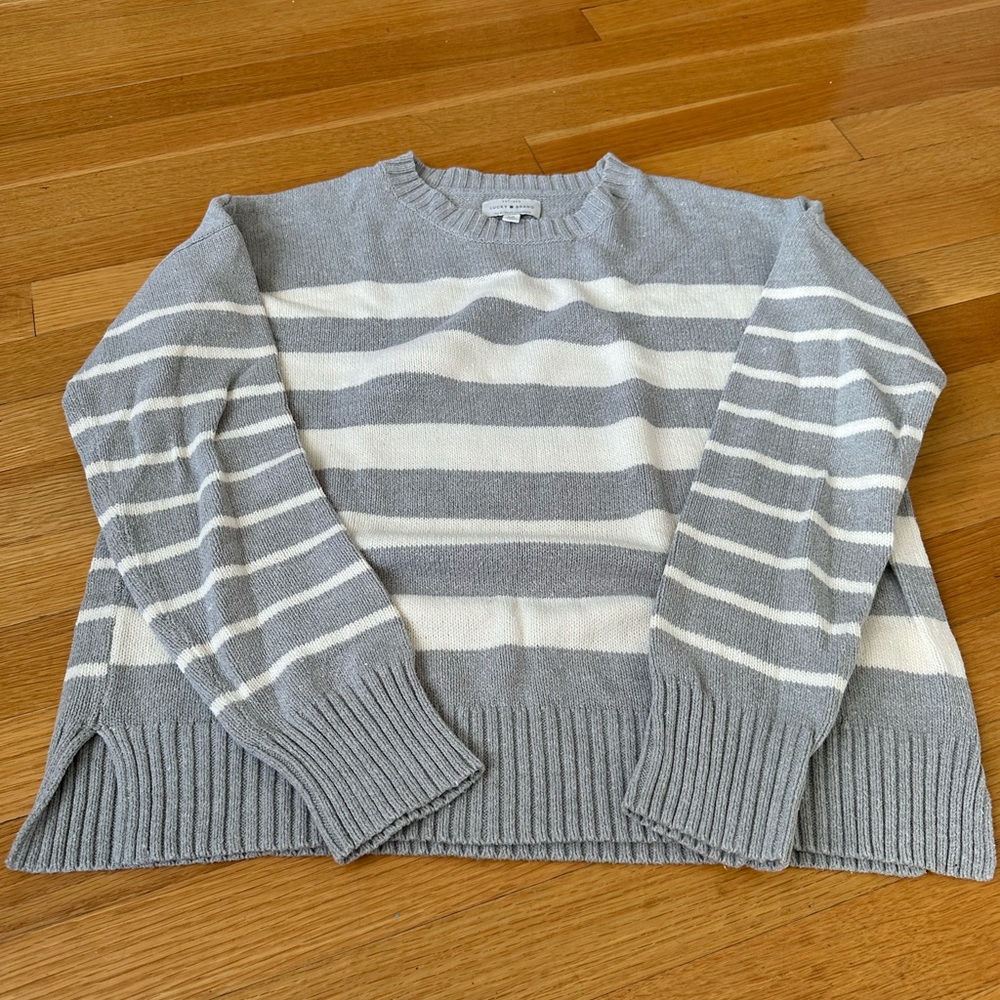 Lucky brand size S Sweater